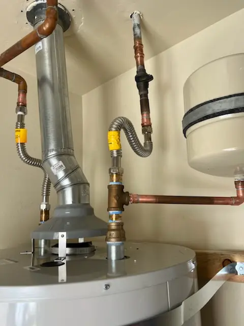 Water heater installation and plumbing repair in South Hagginwood